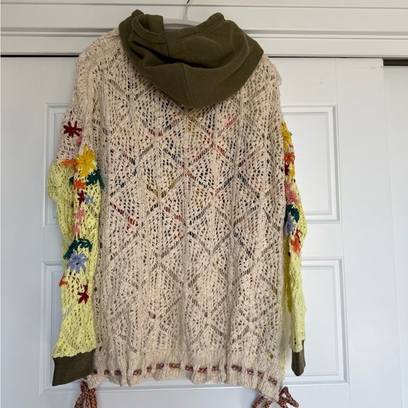 Free People Wild Meadow hoodie. medium. See photos and description - Picture 2 of 13